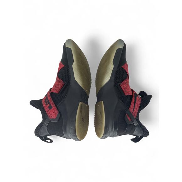 AO2609-003 Nike Lebron Soldier XII 12 Black/Red Basketball Size 13.5 - Picture 8 of 11